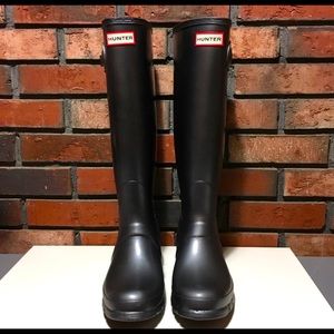 Hunter Waterproof Tall Rain Boot, Black, Size 8